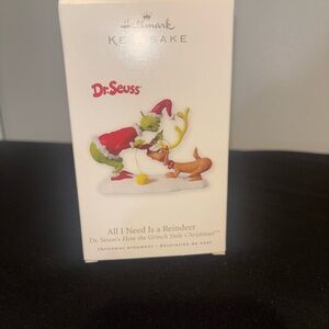 Hallmark Grinch and Max Holiday Ornament 2010 new in box